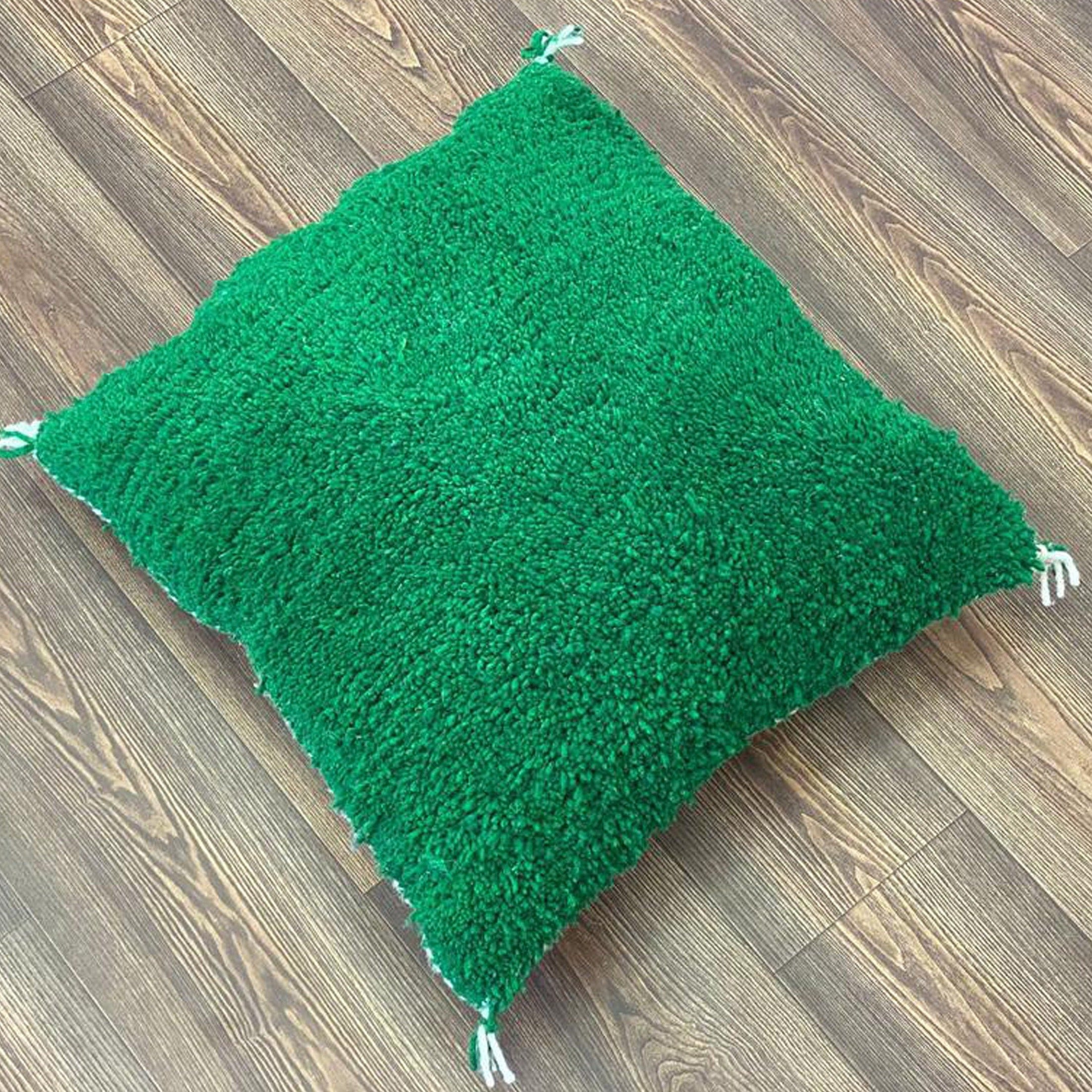 Berber Cushion Green | Cozy Decor Accent