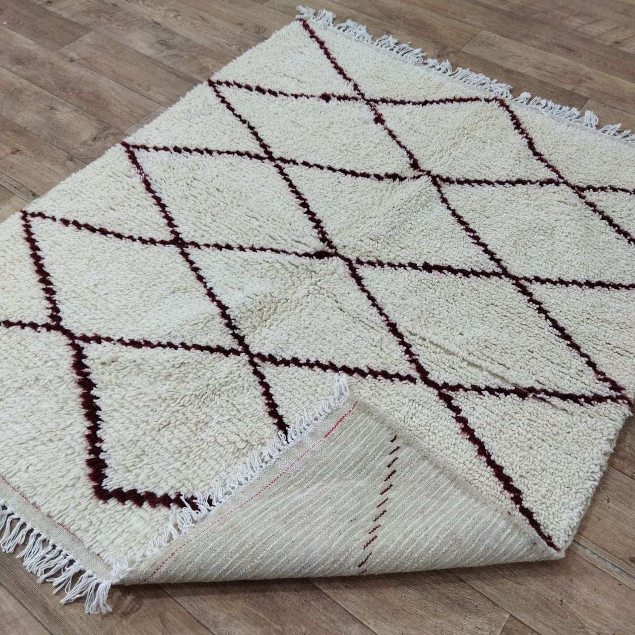 Authentic White And Burgundy Moroccan Rug - Beni Ourain Rug 5x5 Ft