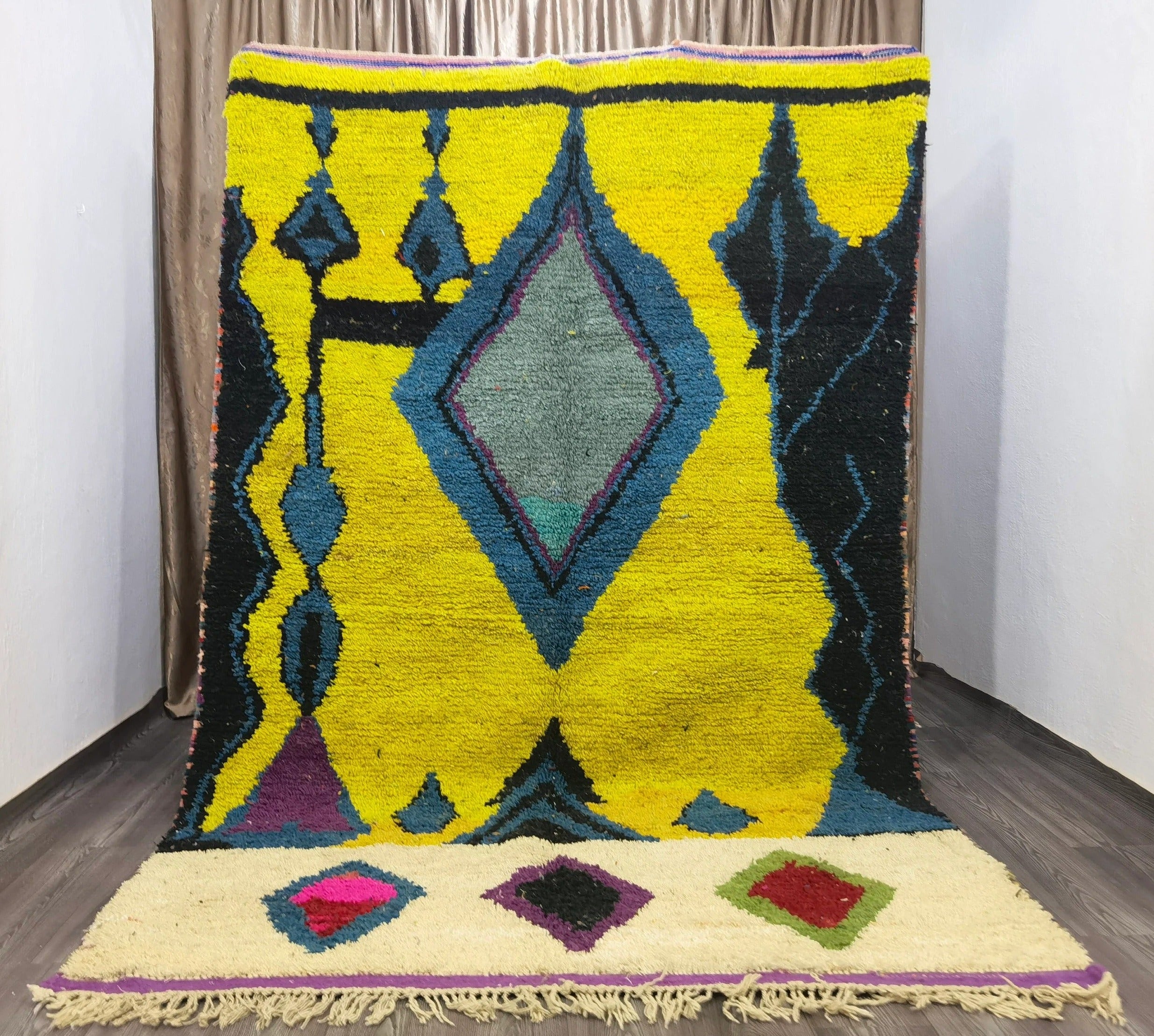 Discover Timeless Beauty: Moroccan Boujaad Rugs for Chic and Stylish Home Interiors