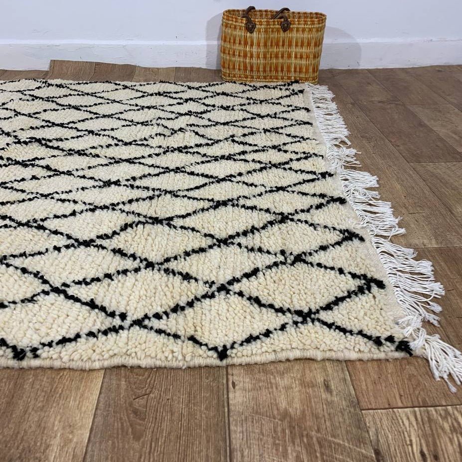 Moroccan rug Beni Ouarain rug 4x7 ft Handmade rug Berber rugrugsMoroccan Rugs Handmade Beni Ourain Rug - Berber Rug