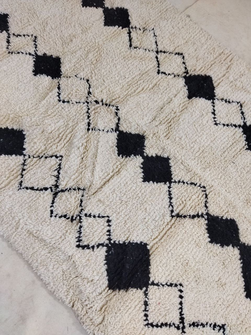 Moroccan rug Beni Ouarain rug 5x8 ft Handmade rug Berber rugrugsMoroccan Rugs Handmade Beni Ourain Rug - Berber Rug